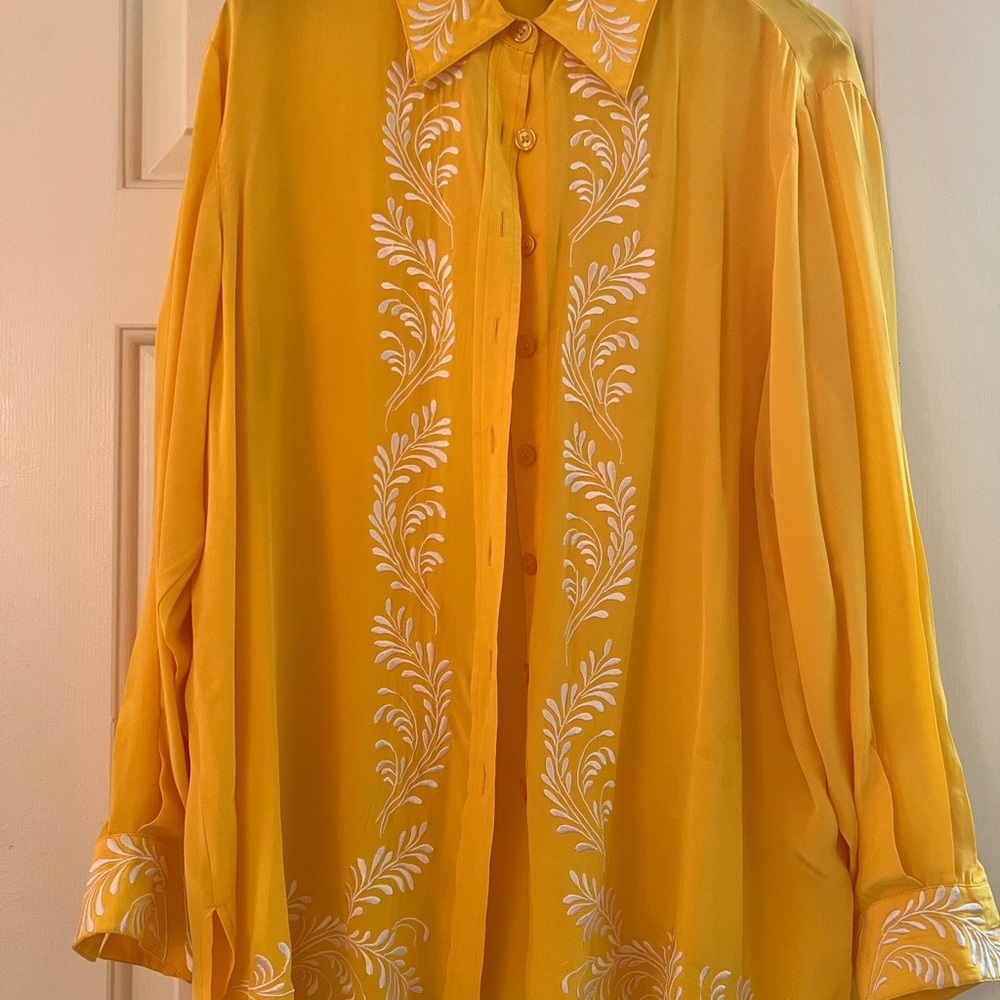 Diane von Furstenburg DVF Silk Assets Blouse with White Embroidery Size 1X